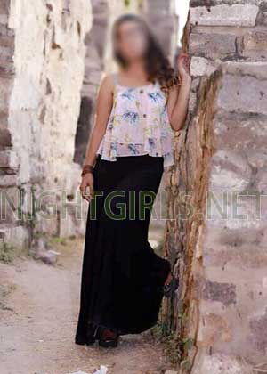 Kolkata Mallu Aunty Housewives Escorts in Kolkata